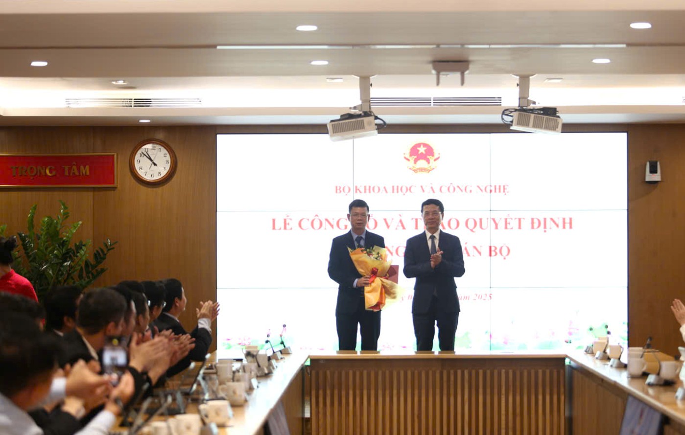 Bộ Khoa học và Công nghệ công bố quyết định về công tác cán bộ