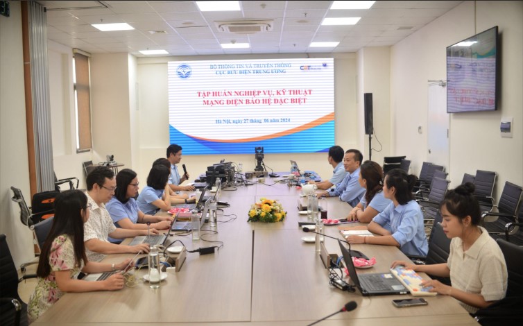 Cục Bưu điện Trung ương tổ chức Hội nghị tập huấn nghiệp vụ, kỹ thuật điện báo Hệ đặc biệt cho nhân lực Đài điện báo 63 tỉnh, thành phố